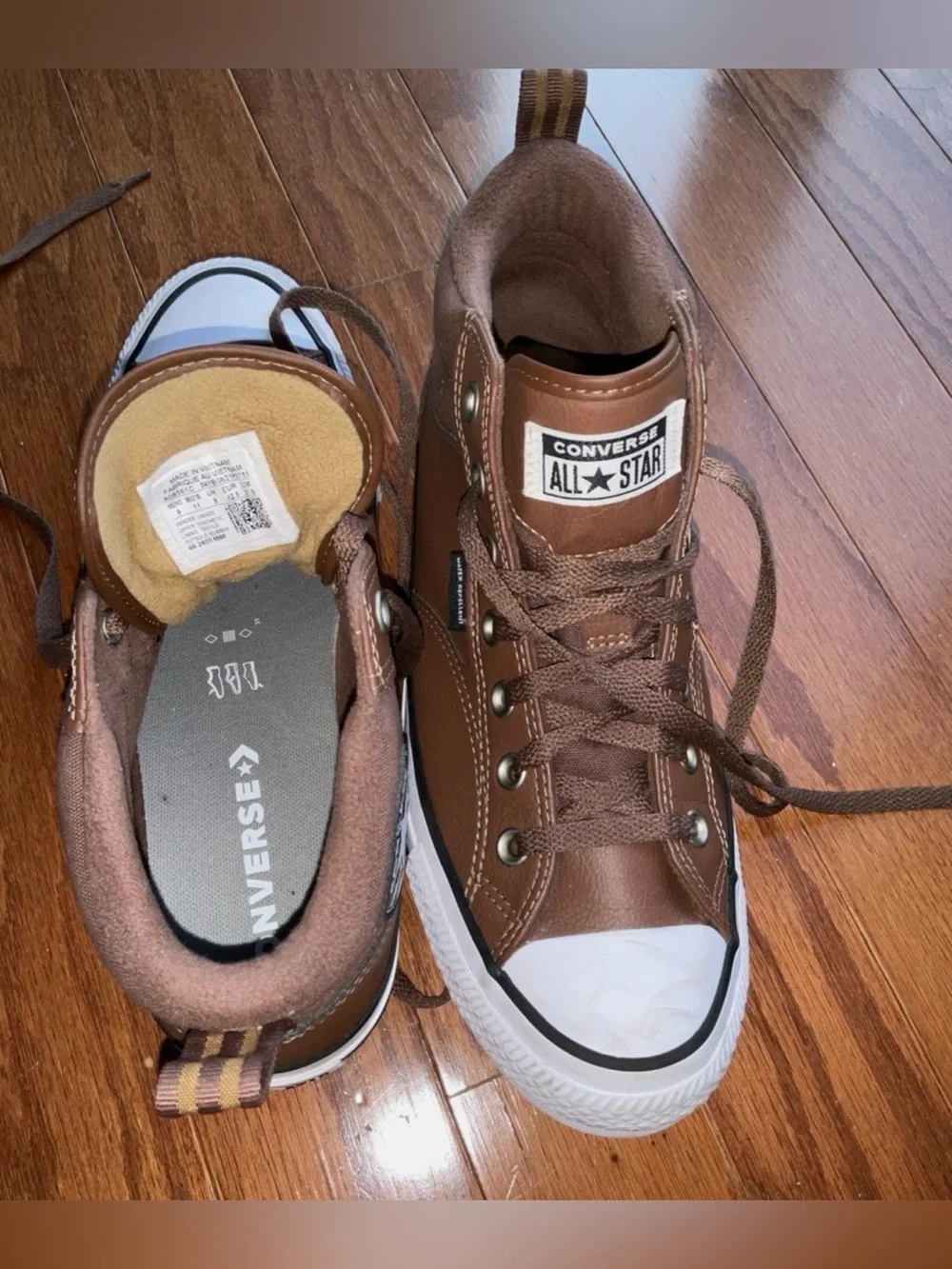 Converse Brown Leather Low-Top Sneakers with White Toe Caps